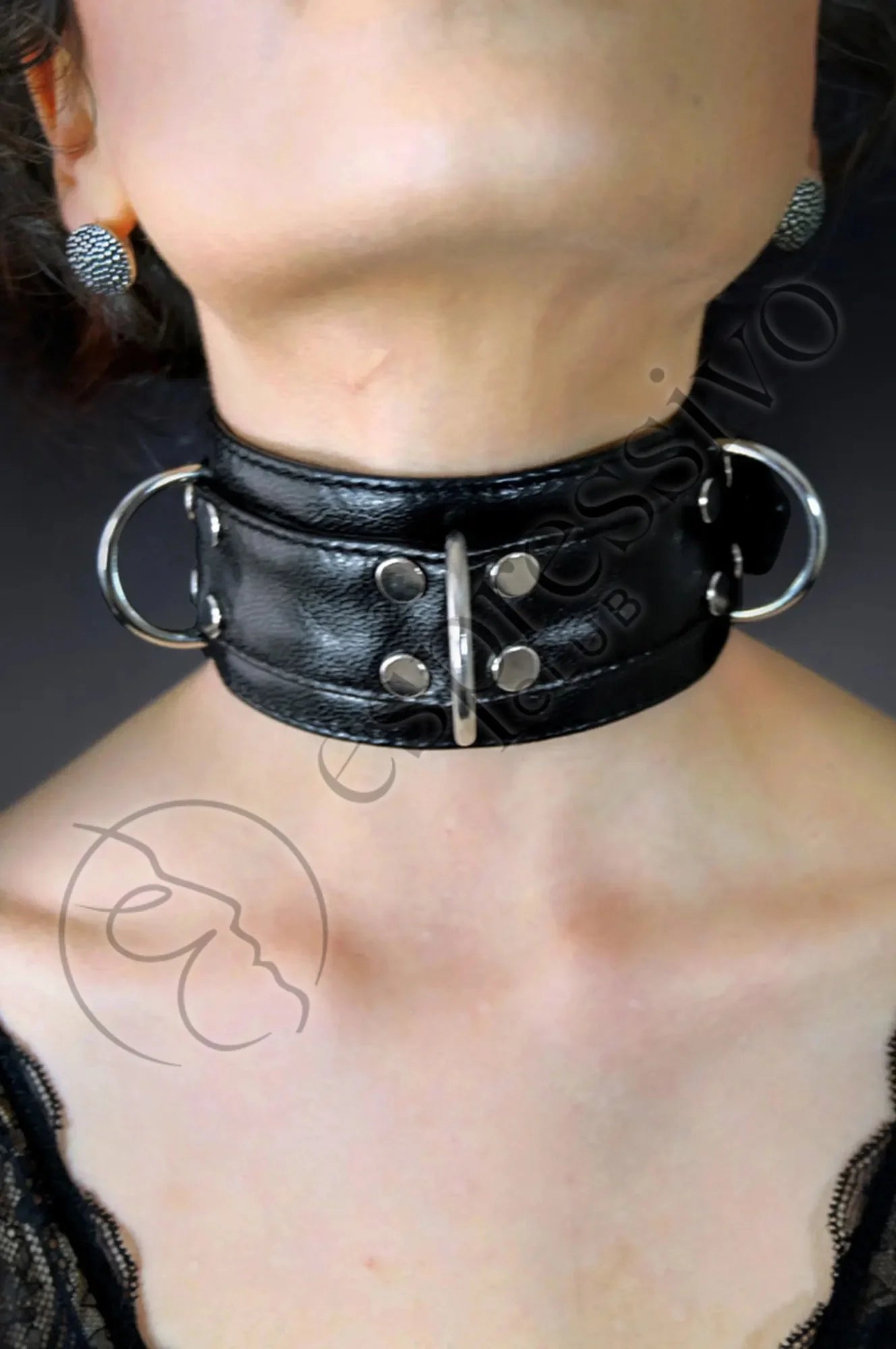 Black Real leather Bondage collar